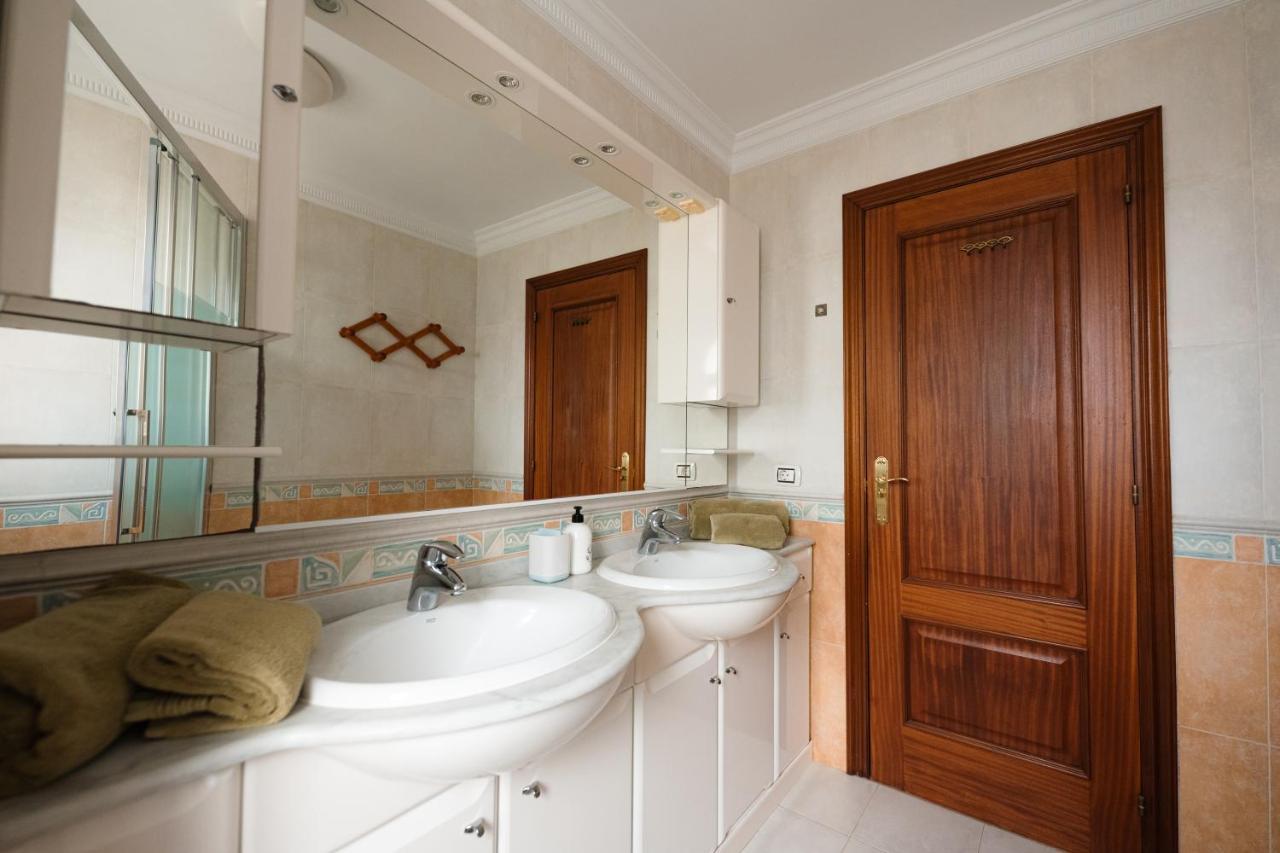 Villa Faya On The First Ocean Line With New Heated Pool Los Cristianos  Exterior photo